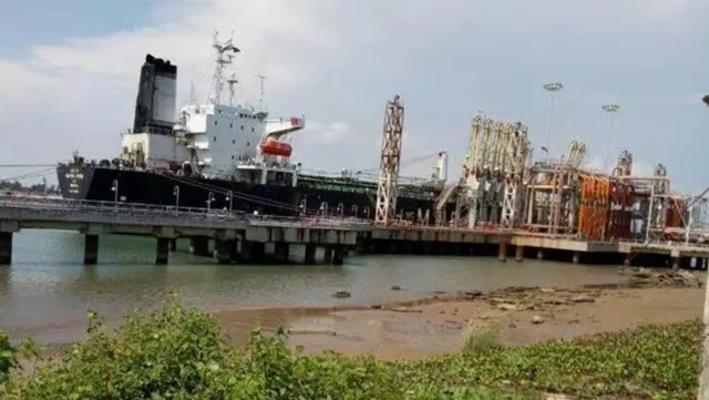 ରାଜ୍ୟରେ ବାତ୍ୟା ‘ରେମାଲ’ର ପ୍ରଭାବ । ଉପକୂଳରେ ୨୫,୨୬ ତାରିଖରେ ବର୍ଷା ସହ ଘଣ୍ଟାକୁ ୮୦ କିମି ପବନ ବହିବ । ୪ ବନ୍ଦରକୁ ୧ ନମ୍ବର ବିପଦ ସଙ୍କେତ ।