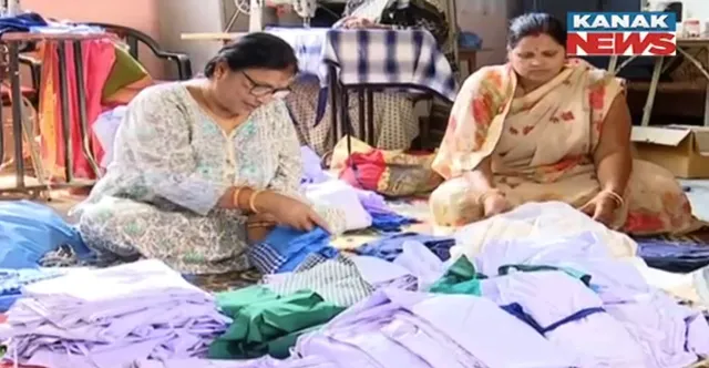 ବିଦ୍ୟୁତପ୍ରଭାଙ୍କ ପ୍ରେରଣାଦାୟୀ କାହାଣୀ: କପଡ଼ା ସିଲେଇ କରି ନିଜ ପରିଚୟ ନିଜେ ତିଆରି କରିଛନ୍ତି