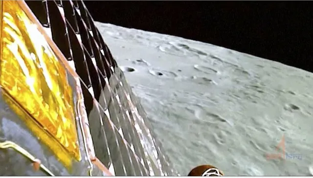 ଚନ୍ଦ୍ରମାରେ ରହିଛି ଆକଳନଠାରୁ ଆଠ ଗୁଣା ପାଣି : ଇସ୍ରୋର ନୂଆ ଆବିଷ୍କାର