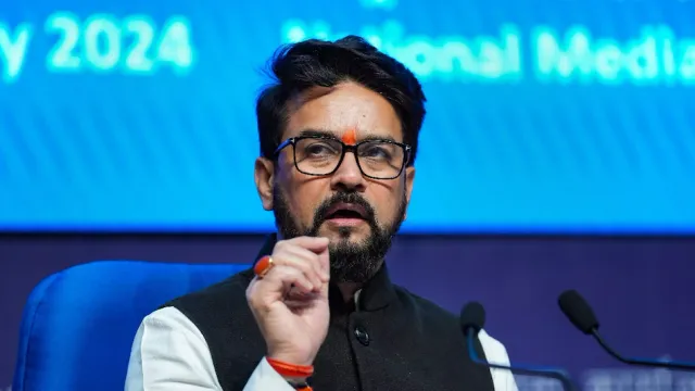 ମୋଦୀ କ୍ୟାବିନେଟରେ ଏଥର ଅନୁରାଗଙ୍କ ପାଇଁ ନାହିଁ ସ୍ଥାନ । ବିଜେପି ସଙ୍ଗଠନରେ ମିଳିପାରେ ଗୁରୁ ଦାୟିତ୍ୱ ।