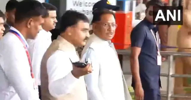 ଆଉ କିଛି ସମୟ ପରେ ଶପଥ ଗ୍ରହଣ ଉତ୍ସବ । ଓଡିଶାରେ ପହଞ୍ଚୁଛନ୍ତି ବିଜେପି ଶାସିତ ରାଜ୍ୟର ମୁଖ୍ୟମନ୍ତ୍ରୀ