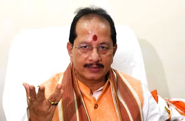 ନିଟ୍ ପେପର ଲିକ୍ ମାମଲା; ବିହାର ଉପ-ମୁଖ୍ୟମନ୍ତ୍ରୀଙ୍କର ବଡ ଦାବି । କହିଲେ, ପେପର ଲିକ୍ ଘଟଣାରେ ତେଜସ୍ୱୀ ଯାଦବଙ୍କ ପାଖ ଲୋକଙ୍କ ରହିଛି ହାତ ।