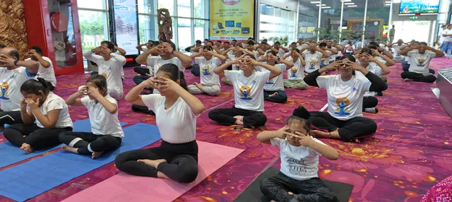 ଗୋଷ୍ଠି ସଦସ୍ୟ ତଥା କର୍ମଚାରୀ ମାନଙ୍କ ସହିତ ବେଦାନ୍ତ ଆଲୁମିନିୟମର ଆନ୍ତର୍ଜାତୀୟ ଯୋଗ ଦିବସ ପାଳନ