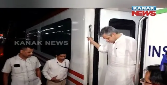 ରଥଯାତ୍ରା ପାଇଁ ପୁରୀ ଧାମକୁ ଚାଲିବ ୩୧୫ ସ୍ୱତନ୍ତ୍ର ଟ୍ରେନ୍ । ପୁରୀରେ ପ୍ରସ୍ତୁତି ସମୀକ୍ଷା କଲେ ରେଳମନ୍ତ୍ରୀ ଅଶ୍ୱିଷ୍ଣୀ ବୈଷ୍ଣବ ।