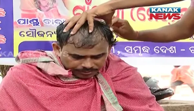 ଲଣ୍ଡା ହେଲେ ଗାଁ ସାଥି ସଂଘର ରାଜ୍ୟ ସଭାପତି ଲକ୍ଷ୍ମୀଧର । କହିଲେ, ନିର୍ବାଚନରେ ବିଜେଡିକୁ ମିଳିଛି ଉଚିତ ଜବାବ ।