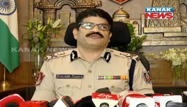 ୧୨ ତାରିଖ ଅପରାହ୍ନ ୪ଟା ୪୫ ରେ ଶପଥ ନେବେ ଓଡିଶାର ନୂଆ ମୁଖ୍ୟମନ୍ତ୍ରୀ । ଯୋଗଦେବେ ପ୍ରଧାନମନ୍ତ୍ରୀ ମୋଦୀ । ପୋଲିସ କମିଶନରଙ୍କ ସୂଚନା ।