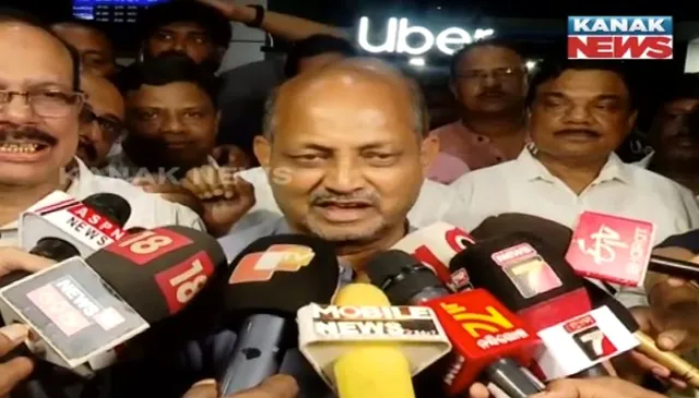 ଦିଲ୍ଲୀରୁ ଫେରିବା ପରେ ମନମୋହନ ସାମଲଙ୍କ ପ୍ରତିକ୍ରିୟା: କହିଲେ, ୧୦ ତାରିଖ ସନ୍ଧ୍ୟାରେ ହେବ ଶପଥଗ୍ରହଣ ଉତ୍ସବ