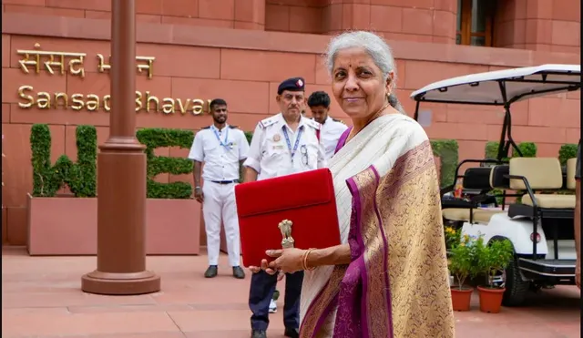 କେଉଁ ଦେଶକୁ କେତେ ଟଙ୍କା ଆର୍ଥିକ ସହାୟତା କରିଥାଏ ଭାରତ । ବଜେଟରେ ଖୁଲାସା କଲେ ଅର୍ଥମନ୍ତ୍ରୀ