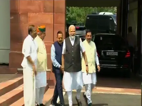 ପ୍ରଧାନମନ୍ତ୍ରୀ ନରେନ୍ଦ୍ର ମୋଦିଙ୍କ ଅଧ୍ୟକ୍ଷତାରେ ବସିବ ନୀତି ଆୟୋଗ ବୈଠକ, ବୈଠକରେ ସାମିଲ ହେବେନି ୭ ରାଜ୍ୟର ମୁଖ୍ୟମନ୍ତ୍ରୀ  ।