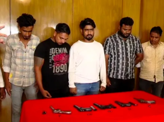 କମିସନରେଟ ପୁଲିସକୁ ବଡ଼ ସଫଳତା । କ୍ରାଇମ ସିଣ୍ଡିକେଟକୁ ଗିରଫ କଲା ପୁଲିସ ।