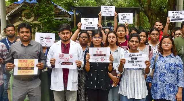 ଓଡିଶାରେ ଆନ୍ଦୋଳନକୁ ଓହ୍ଲାଇଲେ ୬ ହଜାର ଡାକ୍ତର ; ଜରୁରୀକାଳୀନ ସେବା ବନ୍ଦ, ରୋଗୀ ହନ୍ତସନ୍ତ