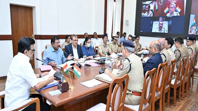 cm-police-meeting