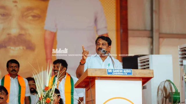 nainar-bjp-mic