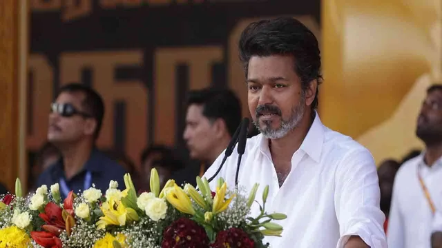 tvk-vijay-mic
