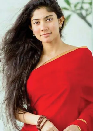 /idhalgal/cinikkuttu/controversy-saipallavi