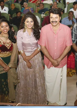 /idhalgal/cinikkuttu/function-junction-8