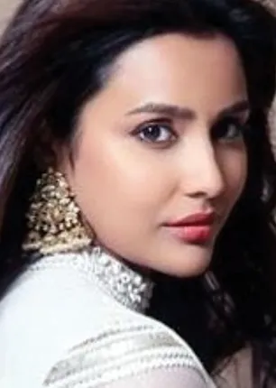 /idhalgal/cinikkuttu/no-marriage-priya-anand