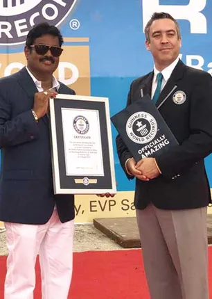 /idhalgal/cinikkuttu/guinness-world-records-rks-action