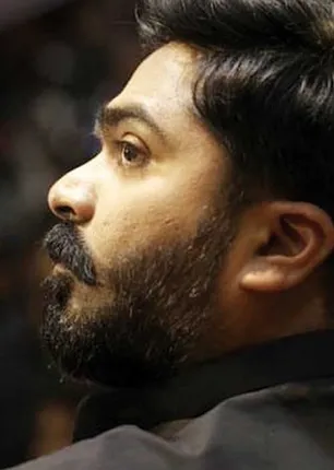 /idhalgal/cinikkuttu/story-simbu-who-got-caught-new-news