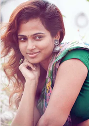 /idhalgal/cinikkuttu/sarees-and-jeans-trouser-glamour-blend
