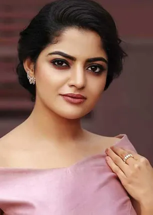 /idhalgal/cinikkuttu/lip-lock-tension-nigella-wimals-interview