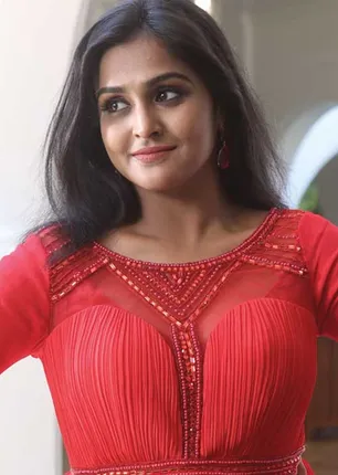 /idhalgal/cinikkuttu/tamilarasan