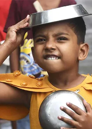 /idhalgal/eniya-utayam/scary-hunger