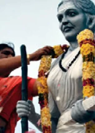 /idhalgal/eniya-utayam/adivar-woman-creation-amutha