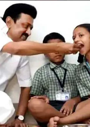 /idhalgal/general-knowledge/new-welfare-schemes-tamil-nadu-govt