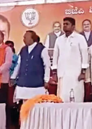 /idhalgal/eniya-utayam/goomuttai-annamalai