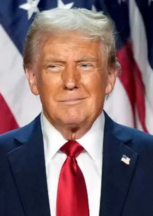 /idhalgal/general-knowledge/donald-trump-becomes-president-united-states