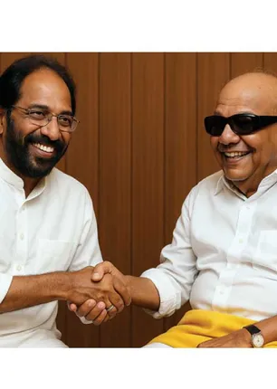 /idhalgal/eniya-utayam/highest-gift-given-by-artist-trichy-siva-mp