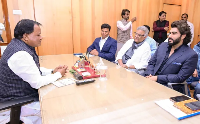 Boney-Arjun story pic 1