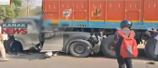 Road Mishap story pic