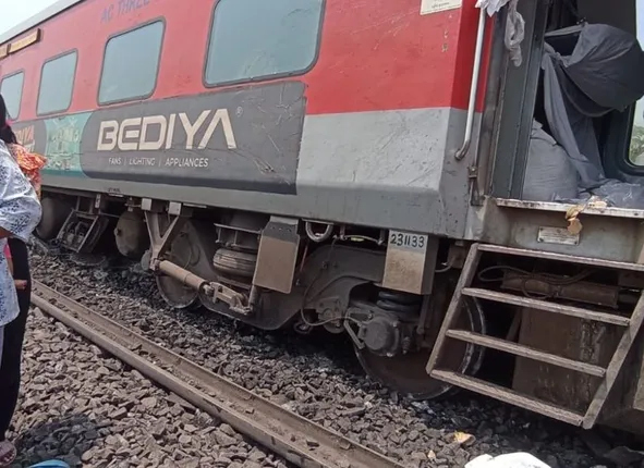 12551 SMVT Bengaluru-Kamakhya Express