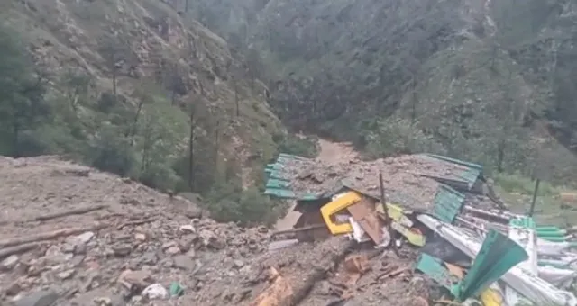 landslide in Utarakashi