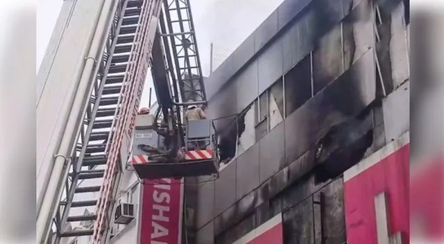 fire at Delhi mall