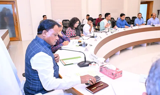 CM MOHAN MAJHI AT A MEETING