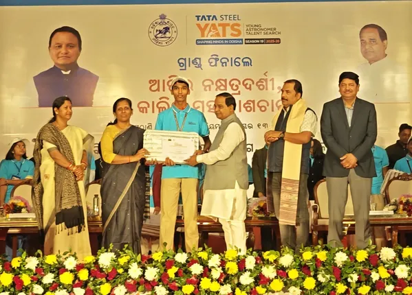 MINISTER WITH YATS WINNER