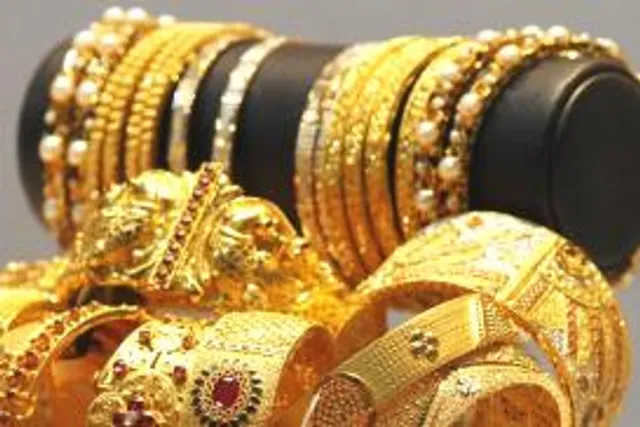 More than 5 kgs of Gold, silver ornaments looted in Odisha