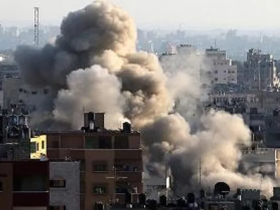 Scores of corpses pulled out from rubble in Gaza, toll 985