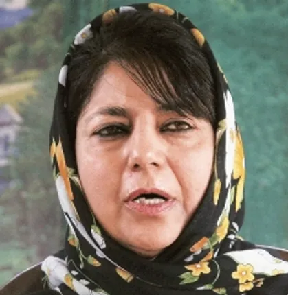 Mehbooba Mufti meets Modi