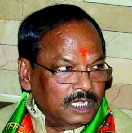 Raghubar Das becomes first non-tribal Jharkhand CM
