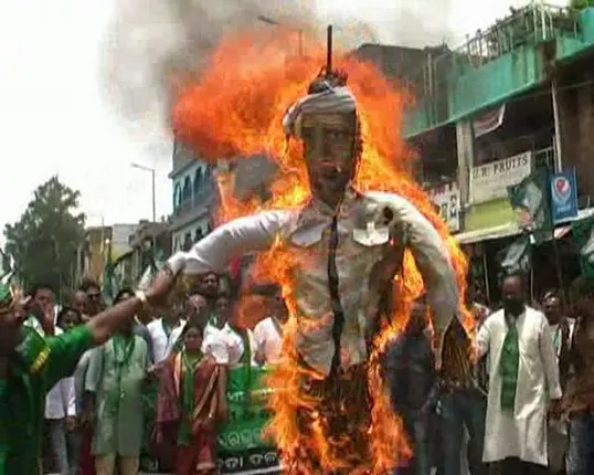 BJD demands CBI enquiry into Pradeep Majhi’s Seashore links