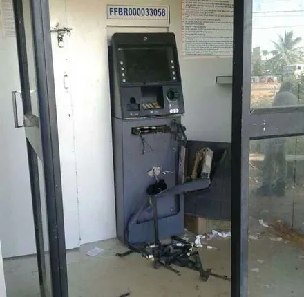Bid to loot cash from ATM fails in Odisha