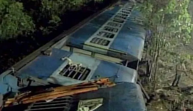 Hirakhand Exp derailment: Odisha announces Rs 5 lakh each to family of deceased