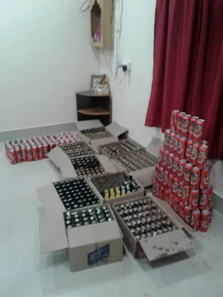 IMFL, beer cans worth Rs 30k seized from Odisha capital outskirts