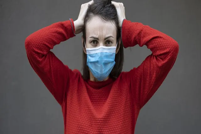 Vitamin C deficiency may lead to weight gain. Here are other indicators