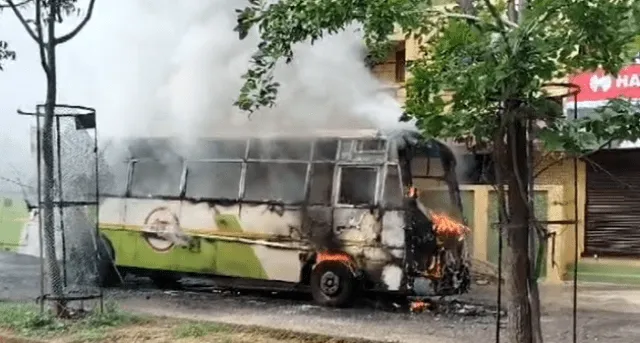 Cuttack: Mo Bus catches fire in CDA Sector-9; passengers safe