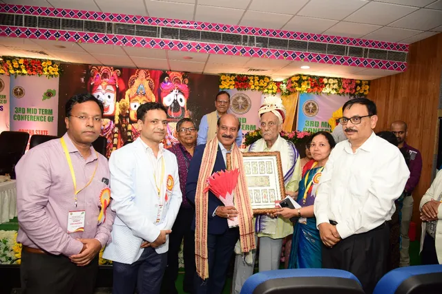 Experts express concern over increasing trend of pediatric blindness at Odisha State Ophthalmological Society conference